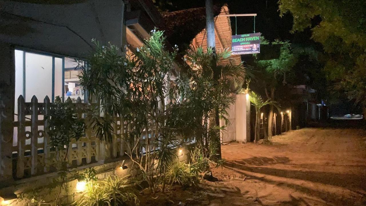 Ceylon Beach Haven Uppuveli Trincomalee Exterior foto