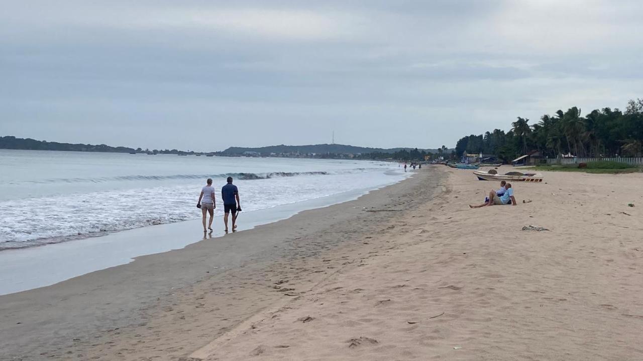 Ceylon Beach Haven Uppuveli Trincomalee Exterior foto