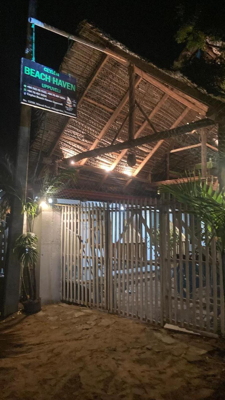 Ceylon Beach Haven Uppuveli Trincomalee Exterior foto