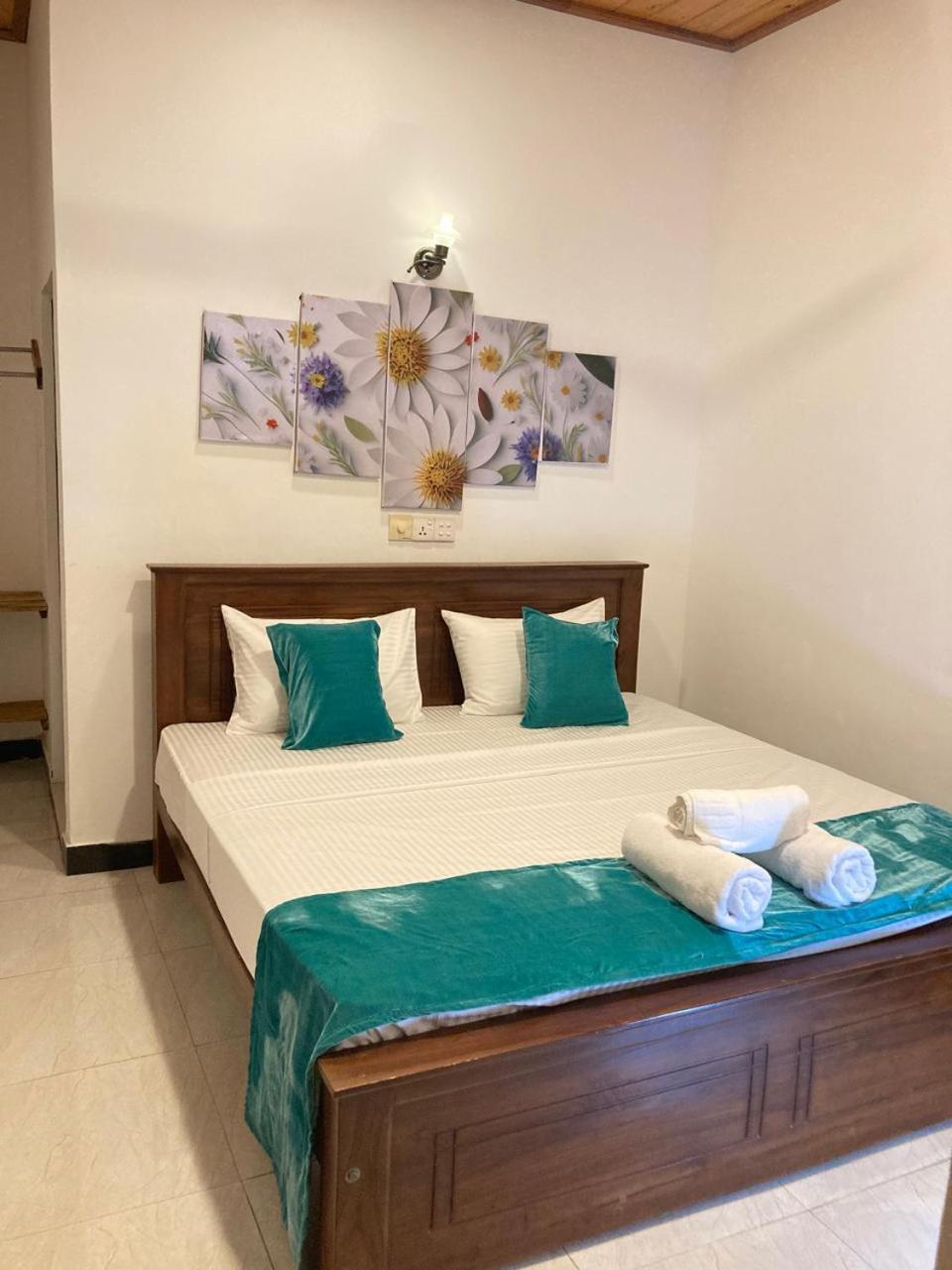 Ceylon Beach Haven Uppuveli Trincomalee Exterior foto